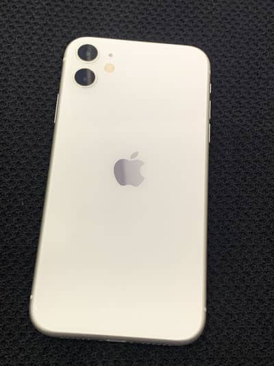 I phone 11 (64)gb pta aproved
