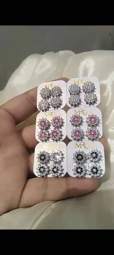 Ear Studs/ earrings/ tops