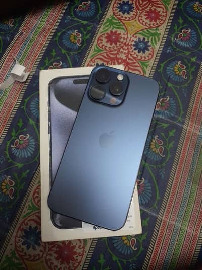 iPhone 15 pro max with box