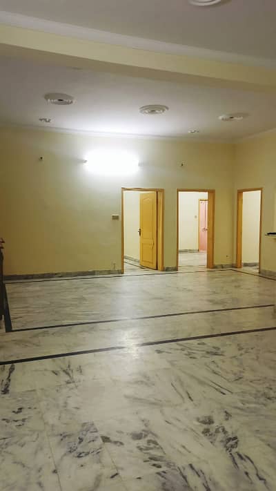 8 Marla Upper Portion Avaiable For Rent In Ahmed Yar