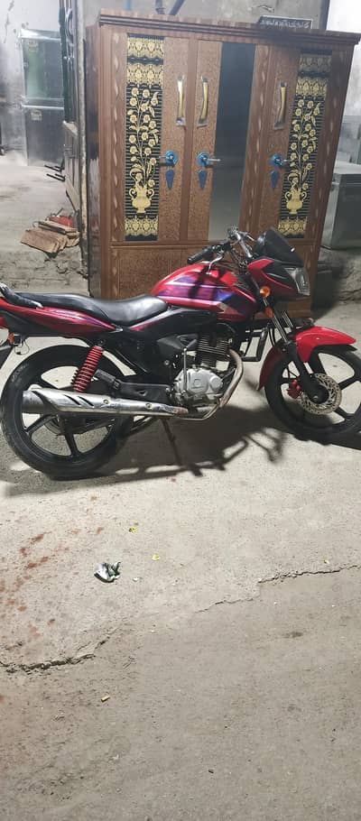 Cg 125 special edition self start in fresh condition