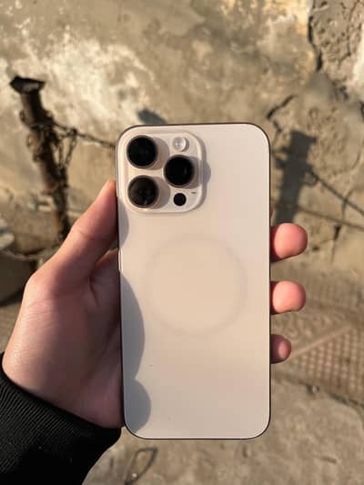 16 pro max 256 GB Non-pta