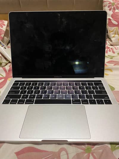 macbook pro 2016 modle