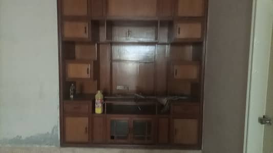 1 Kanal building for rent Model Town