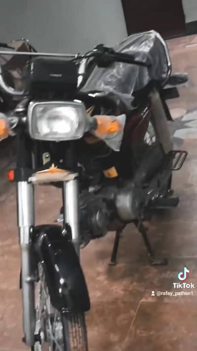 10by 10 hai all okay hai