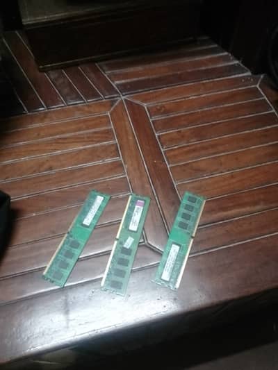 KINGSTON 1+1+4=6GB RAM STICKS