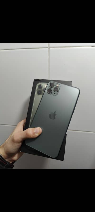 11 Pro Max 256GB 84% Health With Box Non Pta