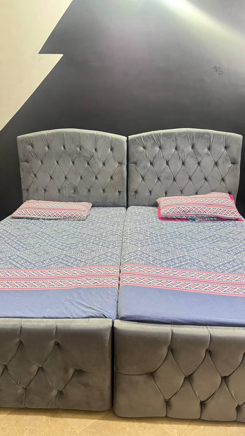 STYLISH SINGLE BEDS 1