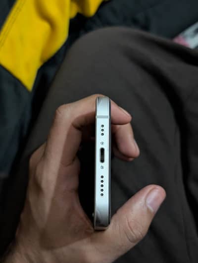 Iphone 12 PTA approved