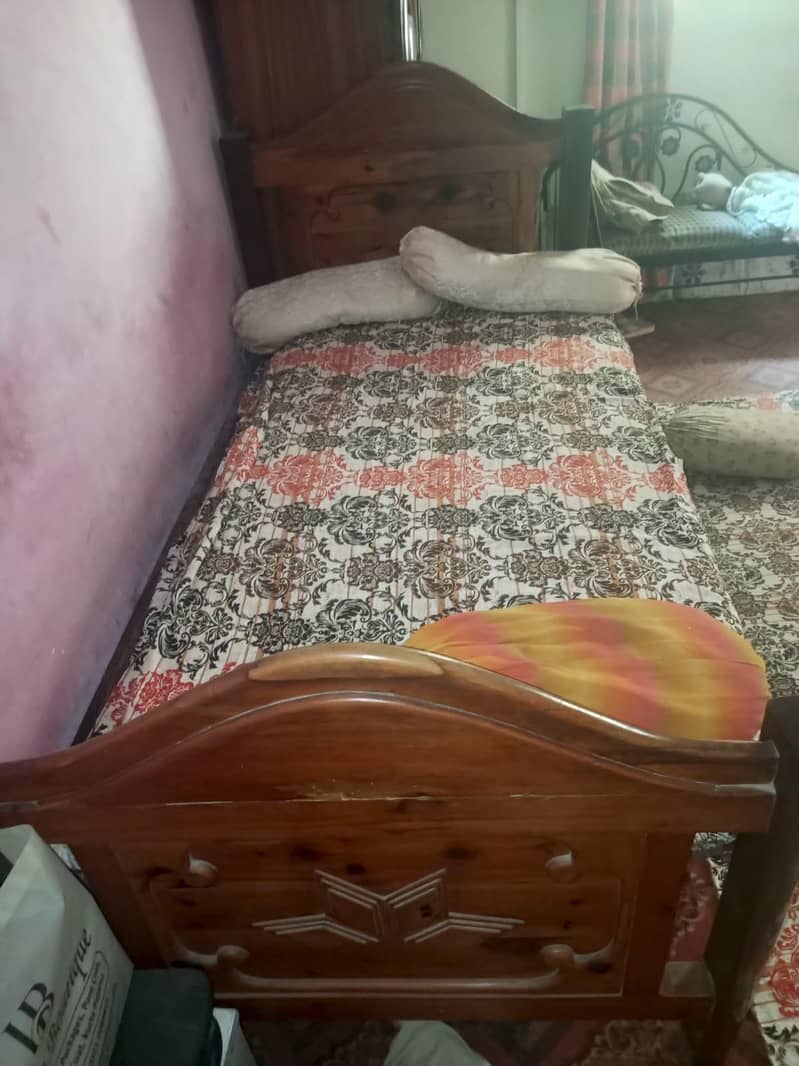 Single Bed 2