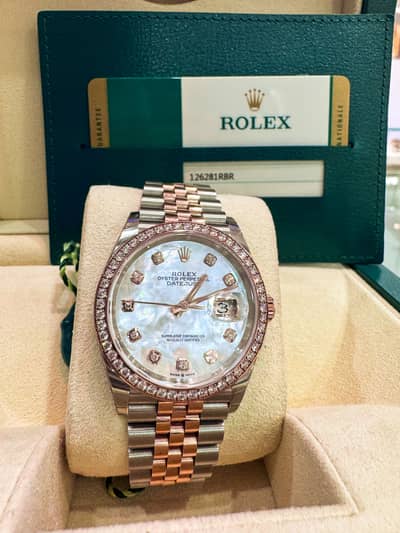 WATCH BUYER / Rolex Datejust Omega Speedmaster Cartier Santos Chopard