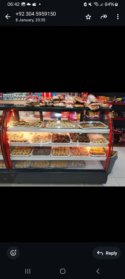 bakeri display counter