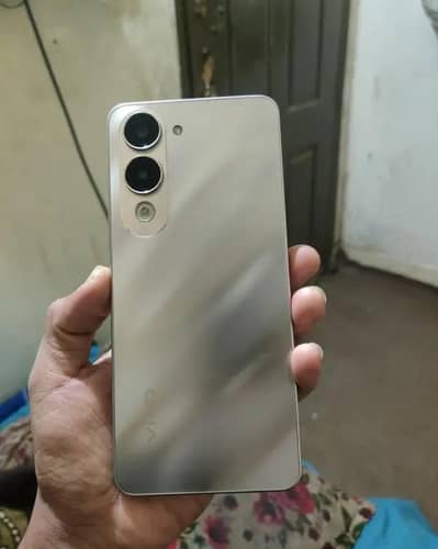vivo y04 Brand new