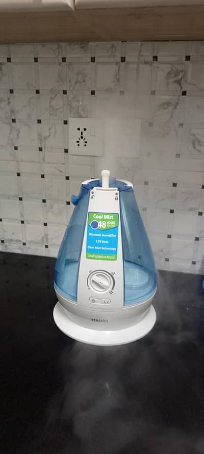 HoMedics TotalComfirt or oscillating cool mist ultrasonic humidifier
