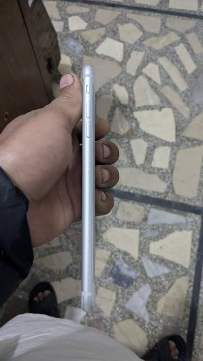 iPhone 7 plus pta approved good condition