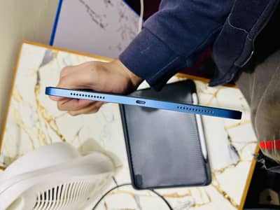 iPad 10th Generation 64GB