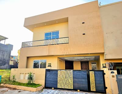 Investor Price 7 Marla House For Sale In Bahria Phase 8