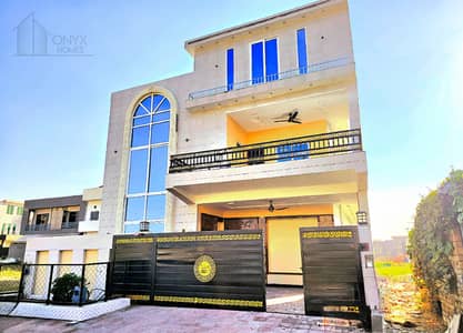 Owner Built 10 Marla House For Sale In B-17 Islamabad