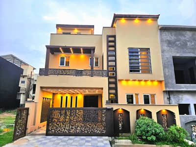 Designer 7 Marla Luxury House For Sale In Safari Valley