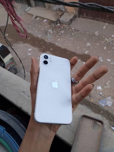 iphone 11 {128gb} freesh condition