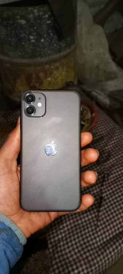 I phone 11 JV  Storage 64 . Battery 83