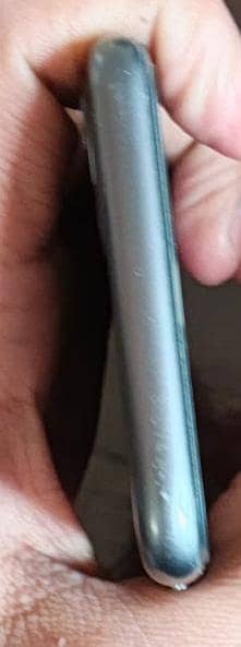 i phone 11 sale good condition