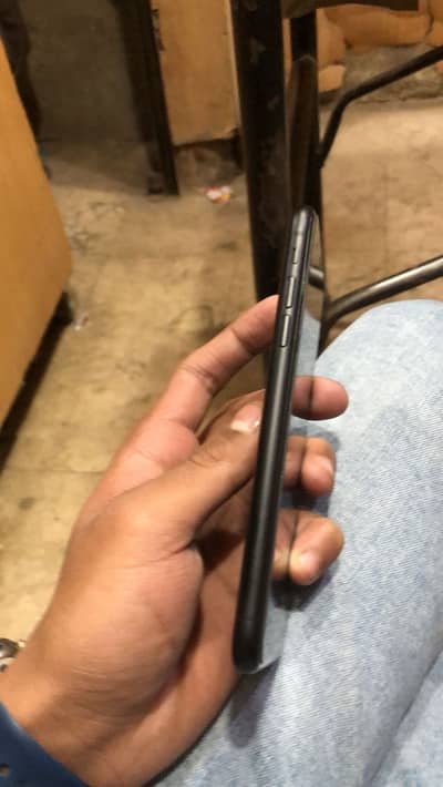 i phone se non pta 64gb jv 99 health water resistance 10/10 fnf 30k