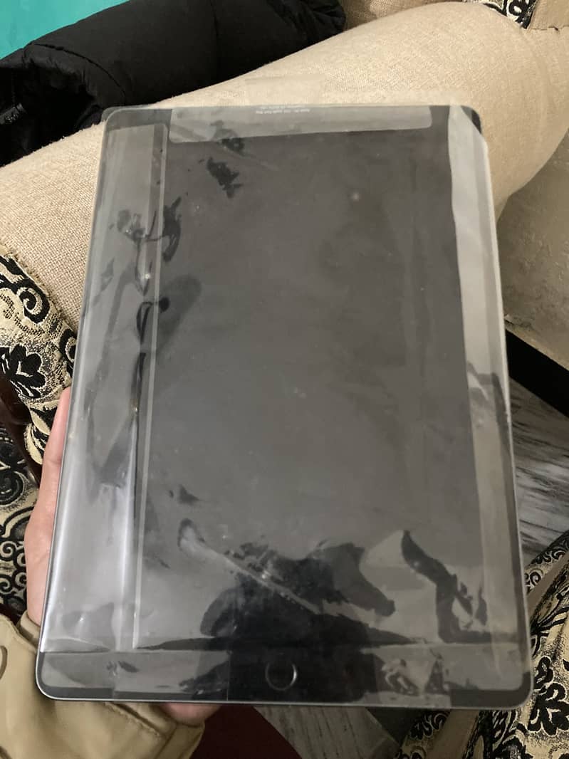 iPad 8th generation 0