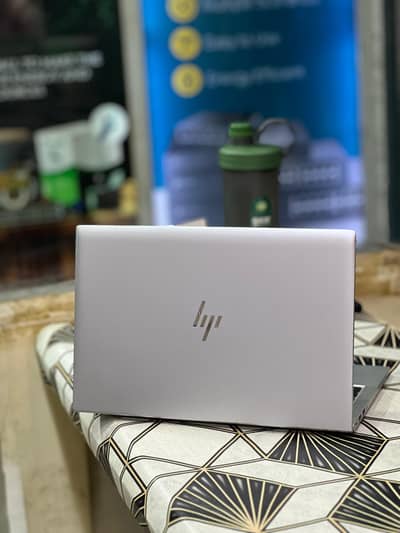 HP EliteBook 845 |840 G8 | Fast Ryzen 5 | 8GB/256GB SSD | With Charger