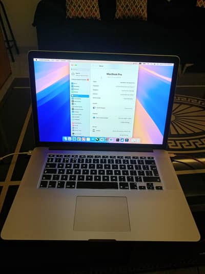 MacBook Pro 2015 15 inch 1TB Latest MacOs Read Complete