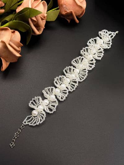 Lace bracelet
