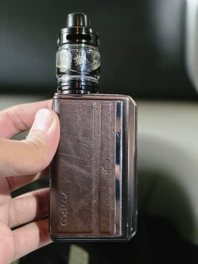 Voppo Drag5 Vape with batteries, box and extra 45 watt new coil.