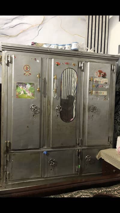 Lohay ki almari (heavy duty)