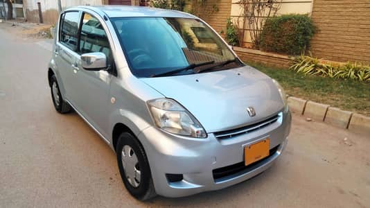 TOYOTA PASSO Automatic Model 2007 Registered 2012 Silver color.