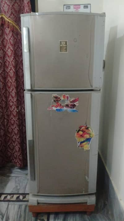 Dawanlance Full size fridge