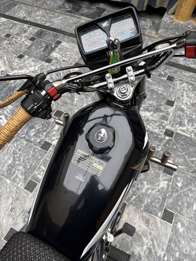 Honda Cg 125 Black