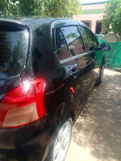 vitz 2005 modal  2007 regstard