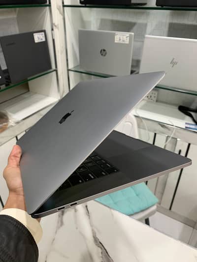MacBook pro 2019