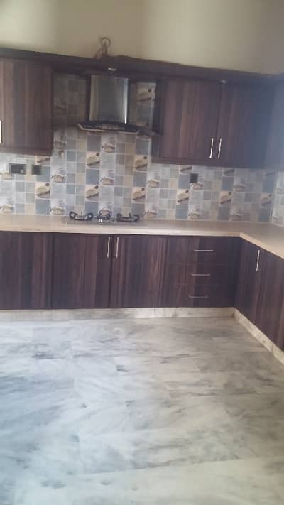 three bed dd singel story bungalow for sale in johar