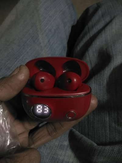 Hit-Buds R2 Branded  0333 319 879 3