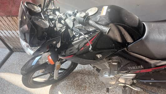 ybr 125 2025 used only 1100