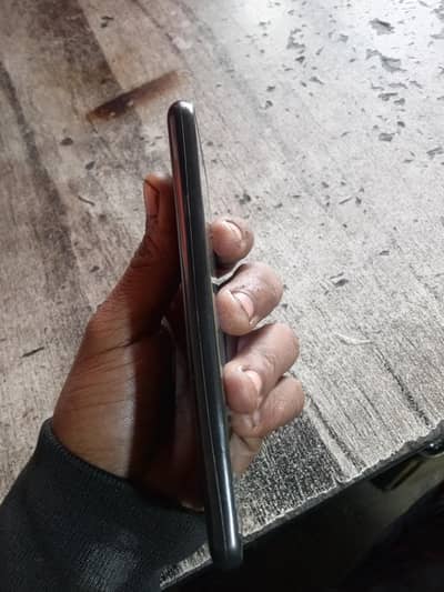 Google pixel 3.4GB. 64GB 03075895531