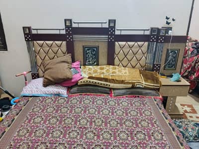 4 piece wooden furniture set