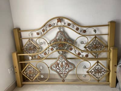 King Size Wrought Iron Golden Guilded Bed in perfect Condition