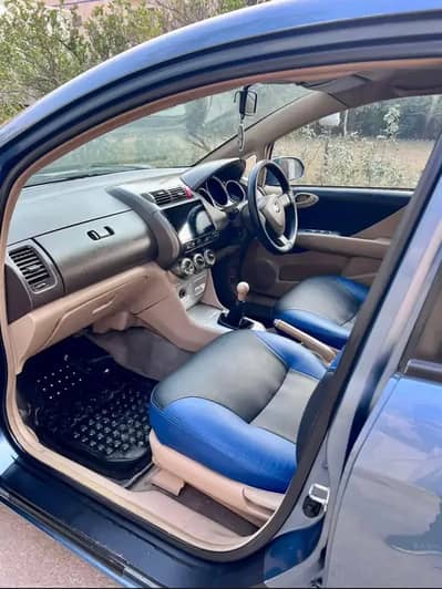 Honda city IDSI For sale total genuine  contact 03006333153