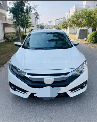 Honda Civic Oriel 1.8 i-VTEC | 2022