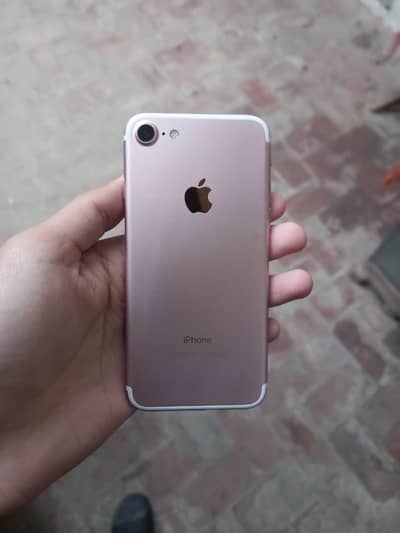 iPhone 7 official pta aproved