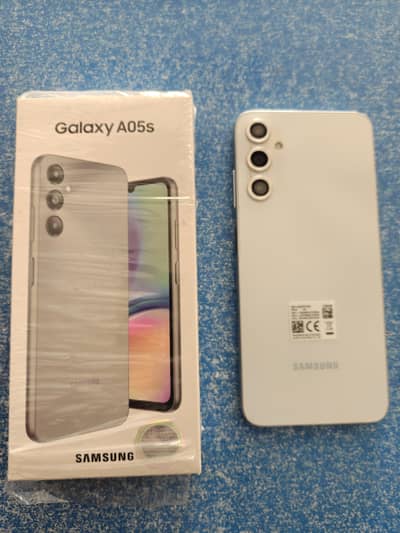 Samsang a05s for salle