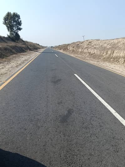 244 Marla Commercial Corner Plot 366 F Front By Main MM ROAD CHWOK SARWAR SHAHEED FROM MULTAN 50 KM