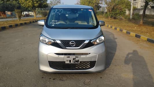 Nissan Dayz Silver 2022 Fresh Import